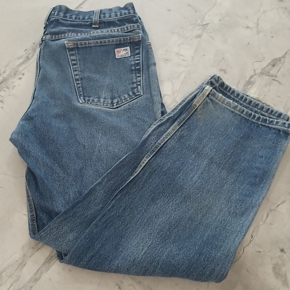 𝅺TYNDALL FR Flame Resistant denim blue jean, Rodeo Cut, size 35 x 32, M wash